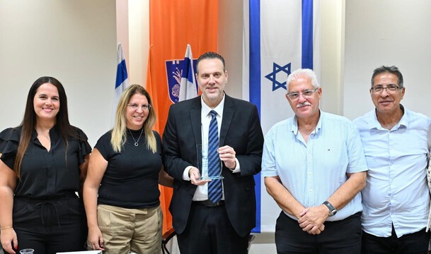  ביקור השר מיקי זוהר בנתניה: ממשיכים בקידום התרבות והספורט